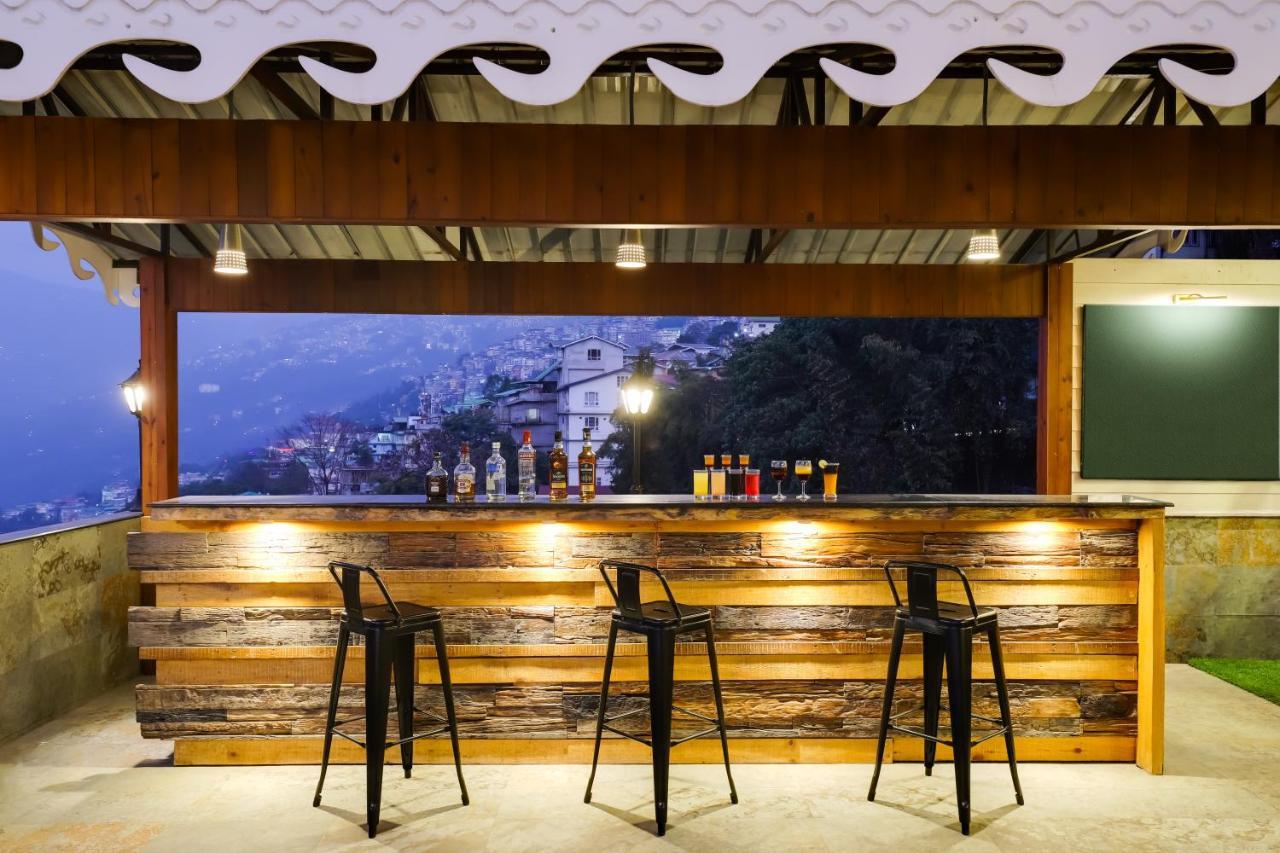 Mount Himalayan Hotel Gangtok Exteriör bild